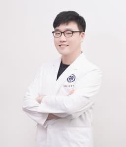 김종욱